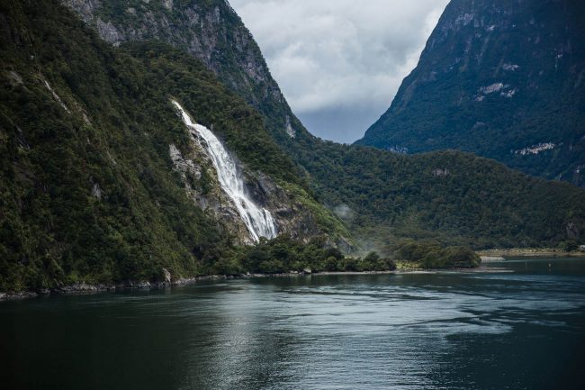 milford sound fiordland national park