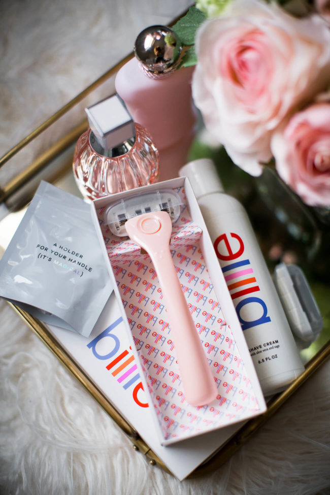 fashion blogger mia mia mine's review of the billie razor